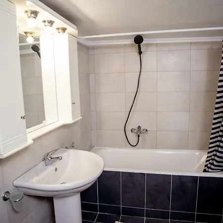 Center On The Sea Apartmán Soluň